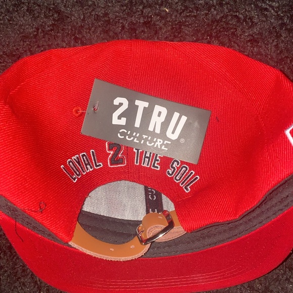 NWT Red embroidered Culture hat. One size fits all. - Picture 2 of 5